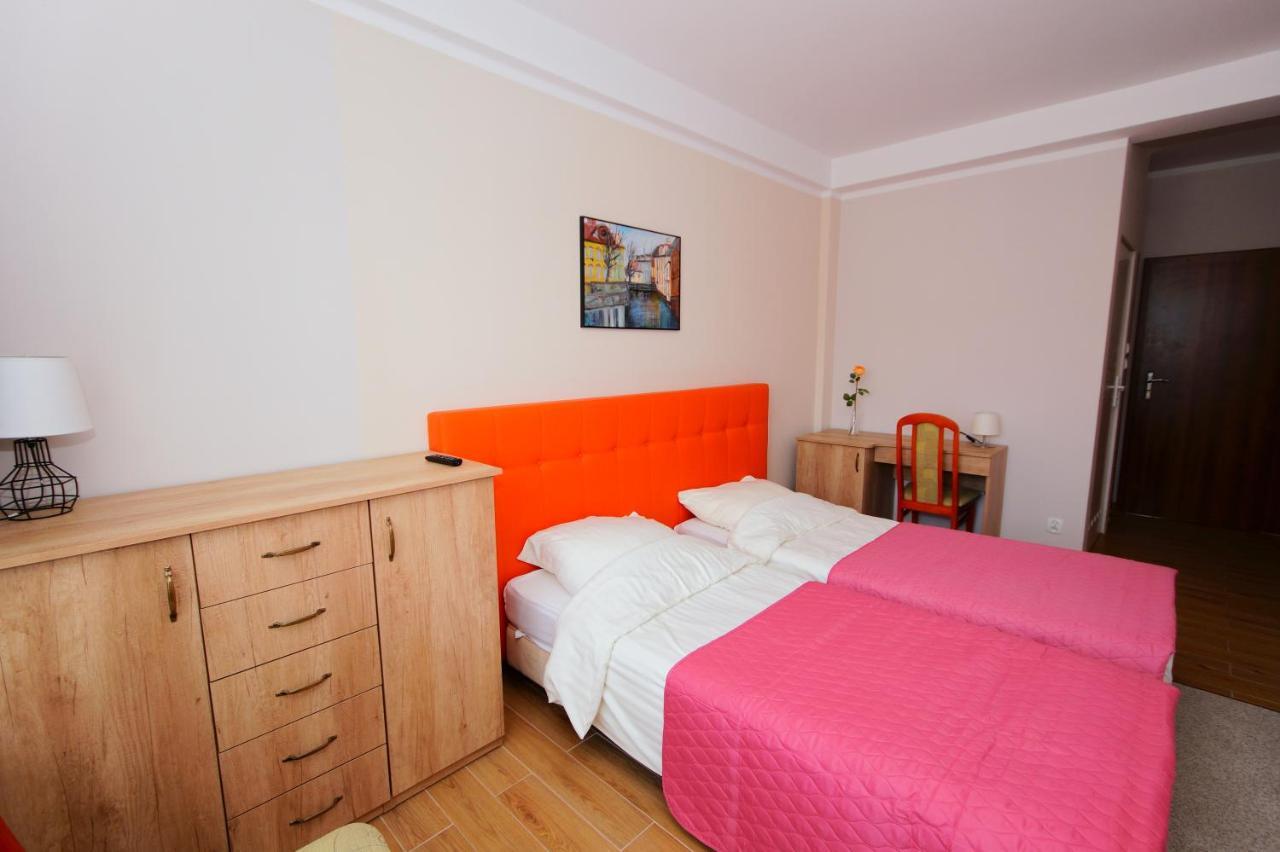 Koral Otel Chłapowo Dış mekan fotoğraf